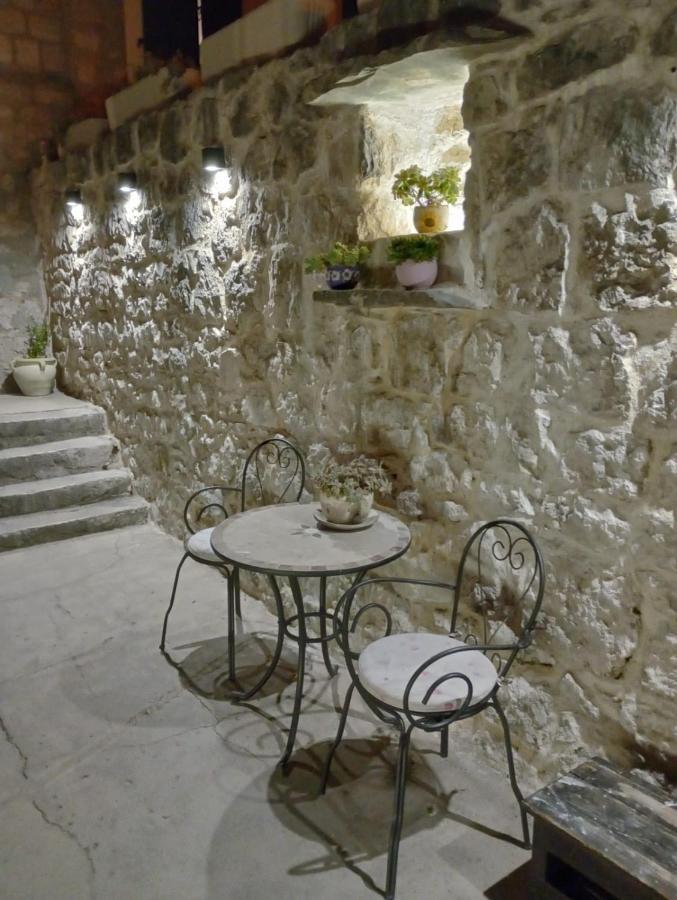 Appartamento Antica With Yard & Bbq *
